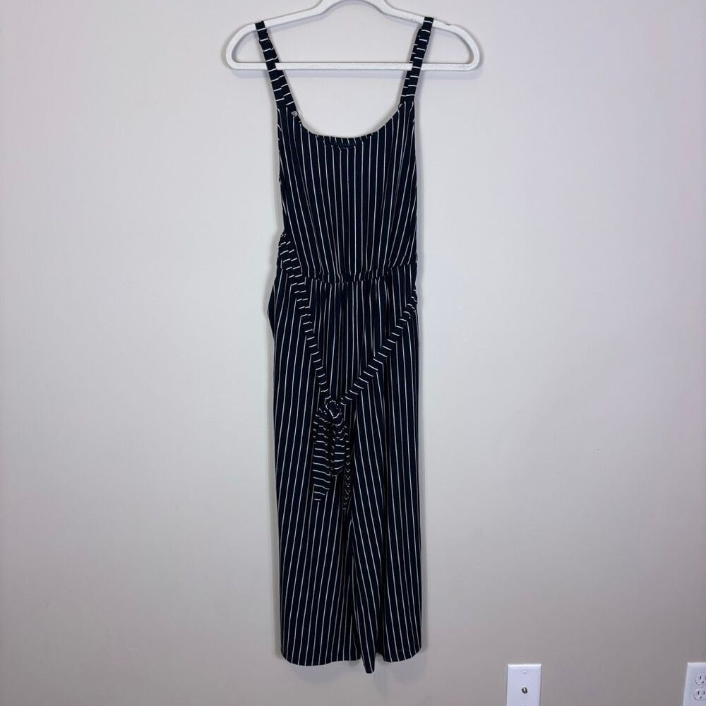 New Torrid Black with White Striped Jumpsuit Size Large‎